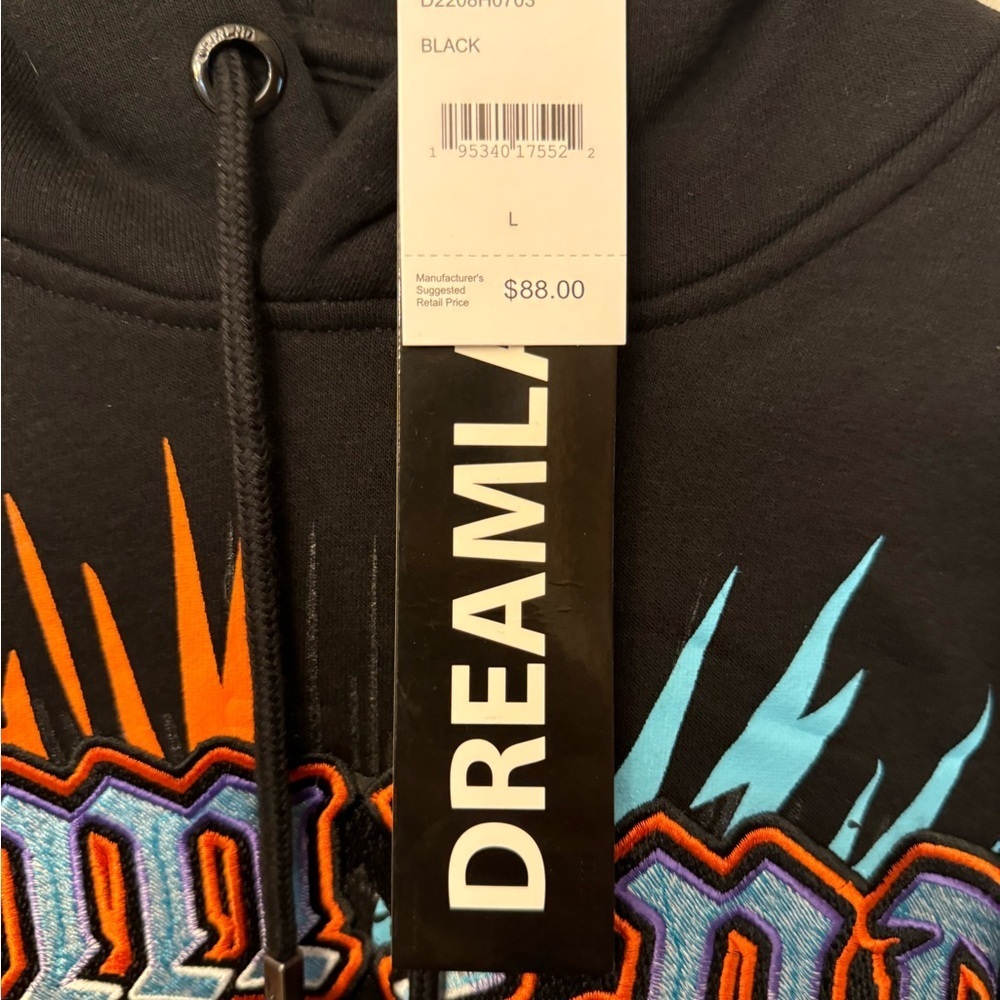 NWT 🔥🔥Dreamland Pullover Hoodie - Size Lrg - raised embroidered- Really Nice! - Picture 3 of 6